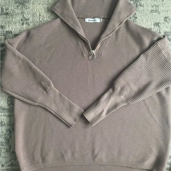 Size Large, lilac, 3/4 zip pullover, by “Anrabess”. - Picture 2 of 3